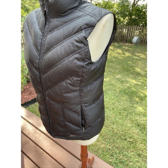Eddie Bauer Womens Premium Goose Down Quilted Vest Black M Lightweight Warm Zip - Picture 4 of 15